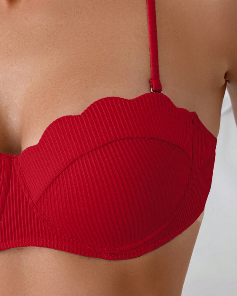 Bikini sexy con top de triángulo