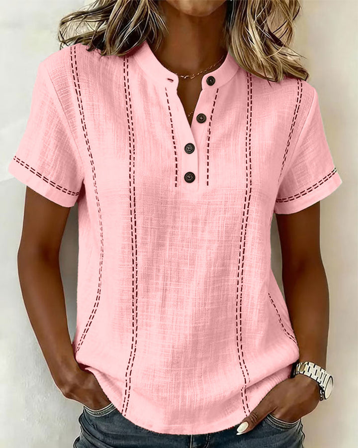 Camiseta de estilo casual con botón y escote en V