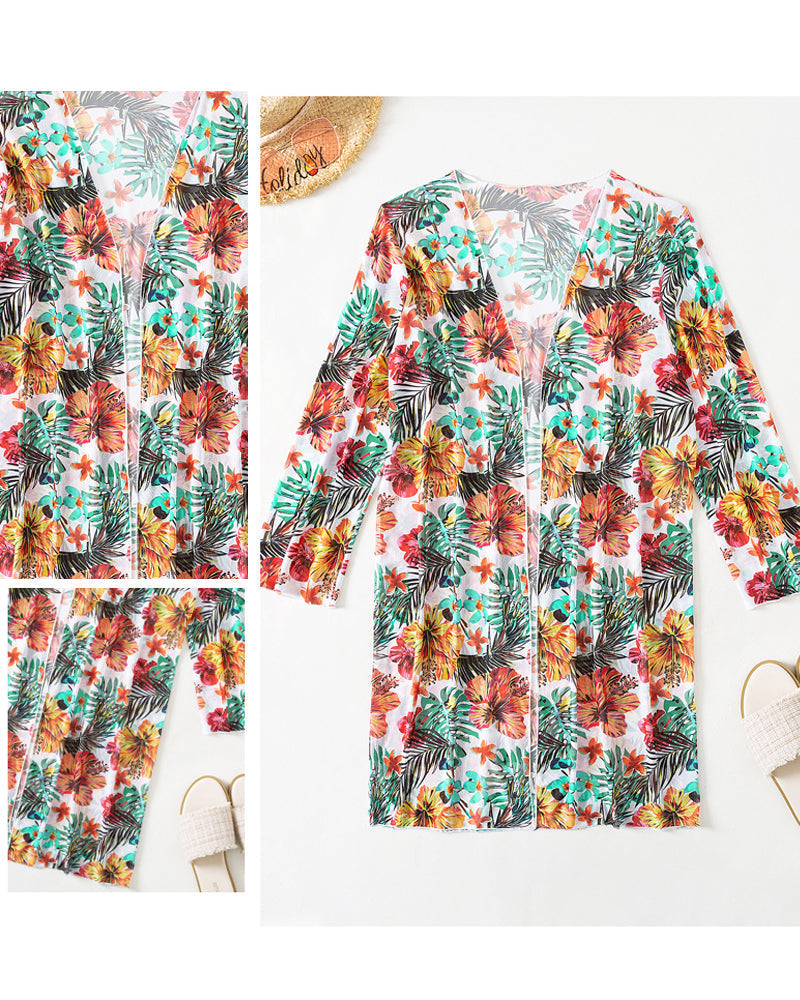 Bikinis con estampado floral y top cubrepecho