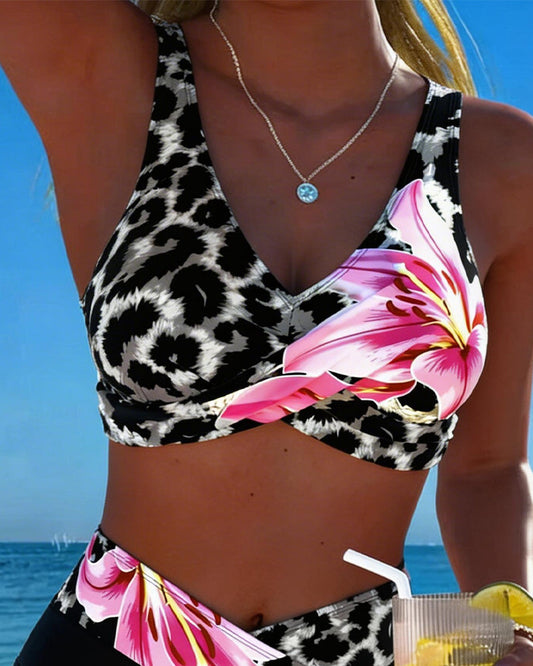 Bikini Leopardo Estampado Floral con Contraste de Color