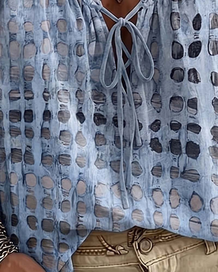 Blusa de lunares con lazos