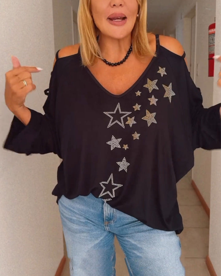 Top recortado con hombros descubiertos y estampado de estrellas
