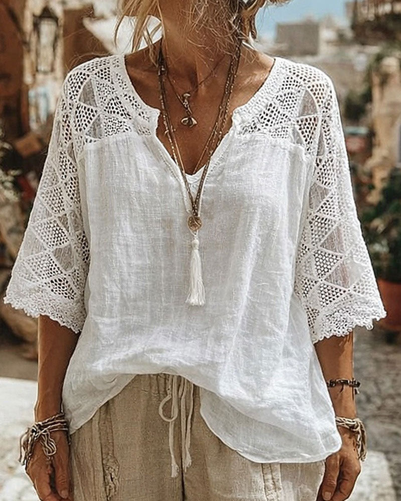 Blusa lisa panelada con escote en V