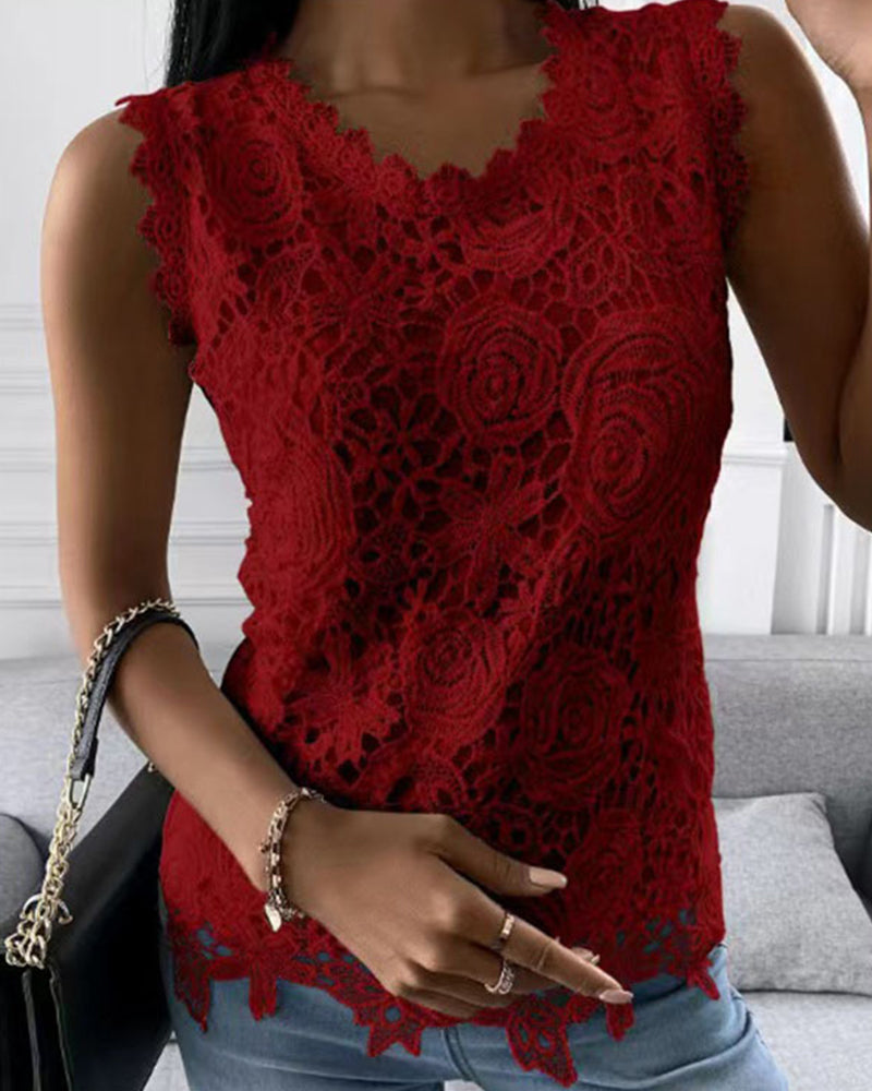 Top elegante liso con encaje