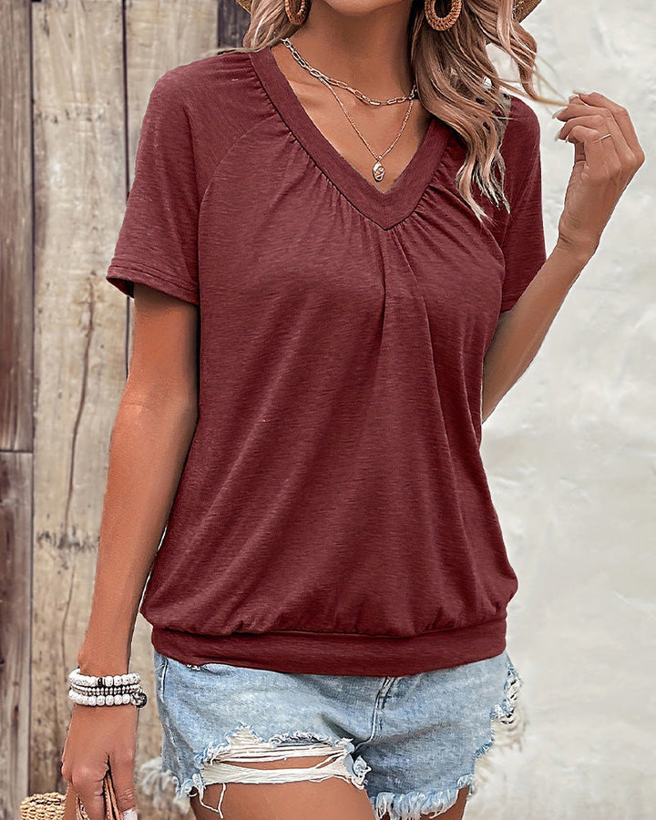 Camiseta casual plisada con escote en V