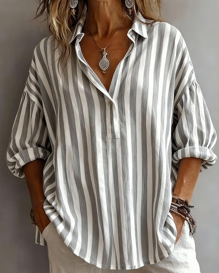 Blusa a rayas amplia con cuello