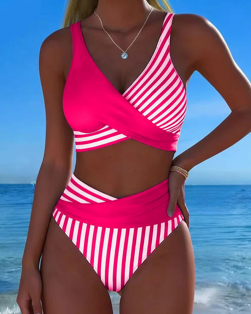 Bikini cruzado de rayas estampadas