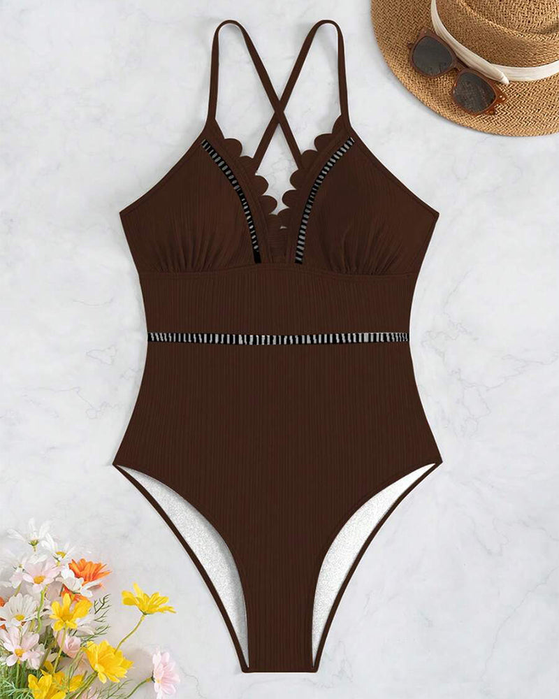 Traje de baño de una pieza de color único sexy con recortes