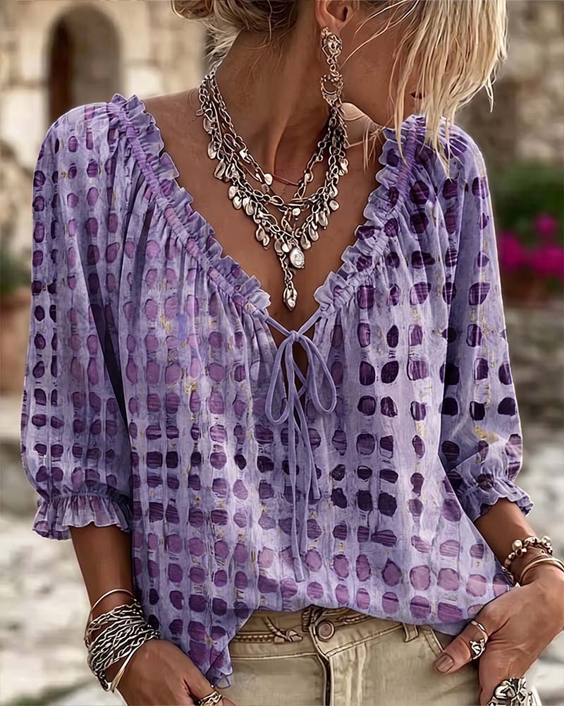 Blusa de lunares con lazos