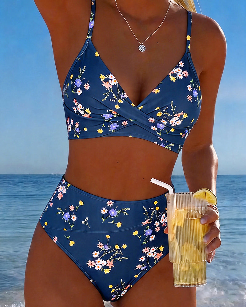 Bikini sexy cruzado con estampado floral