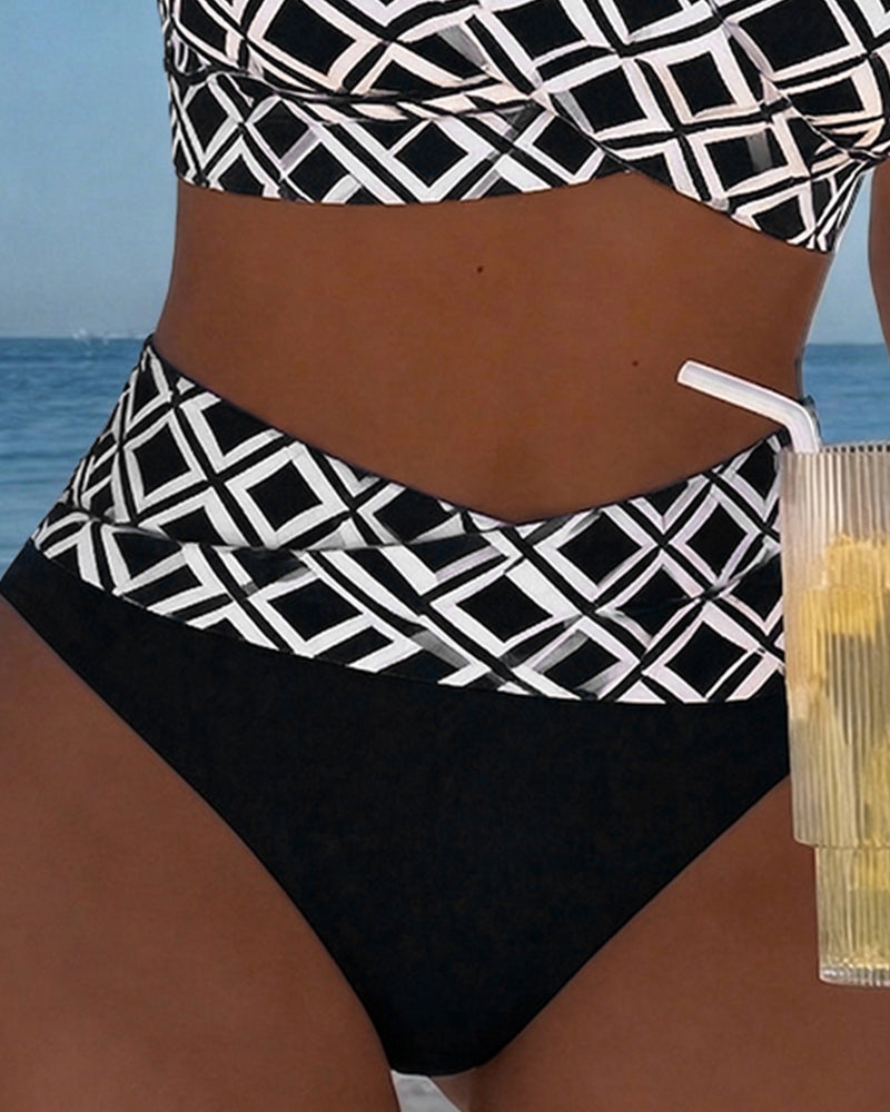 Bikini de dos piezas con top estilo sujetador y motivo diamante