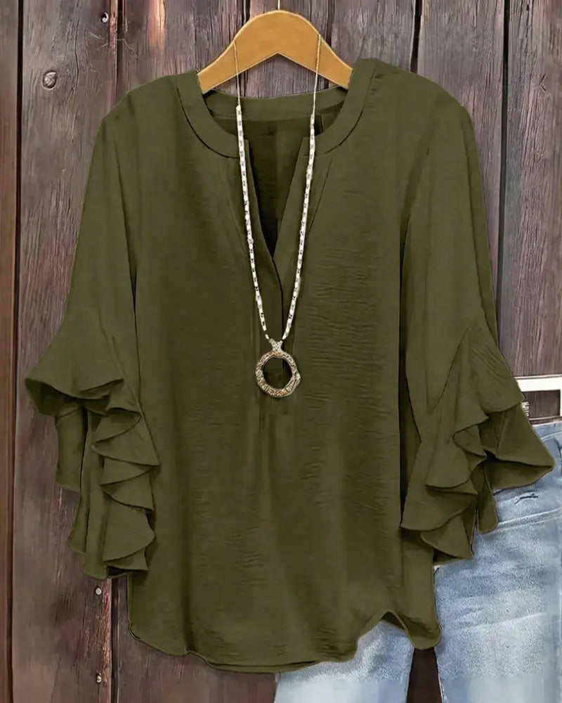 Blusa de escote en V pequeño con volante