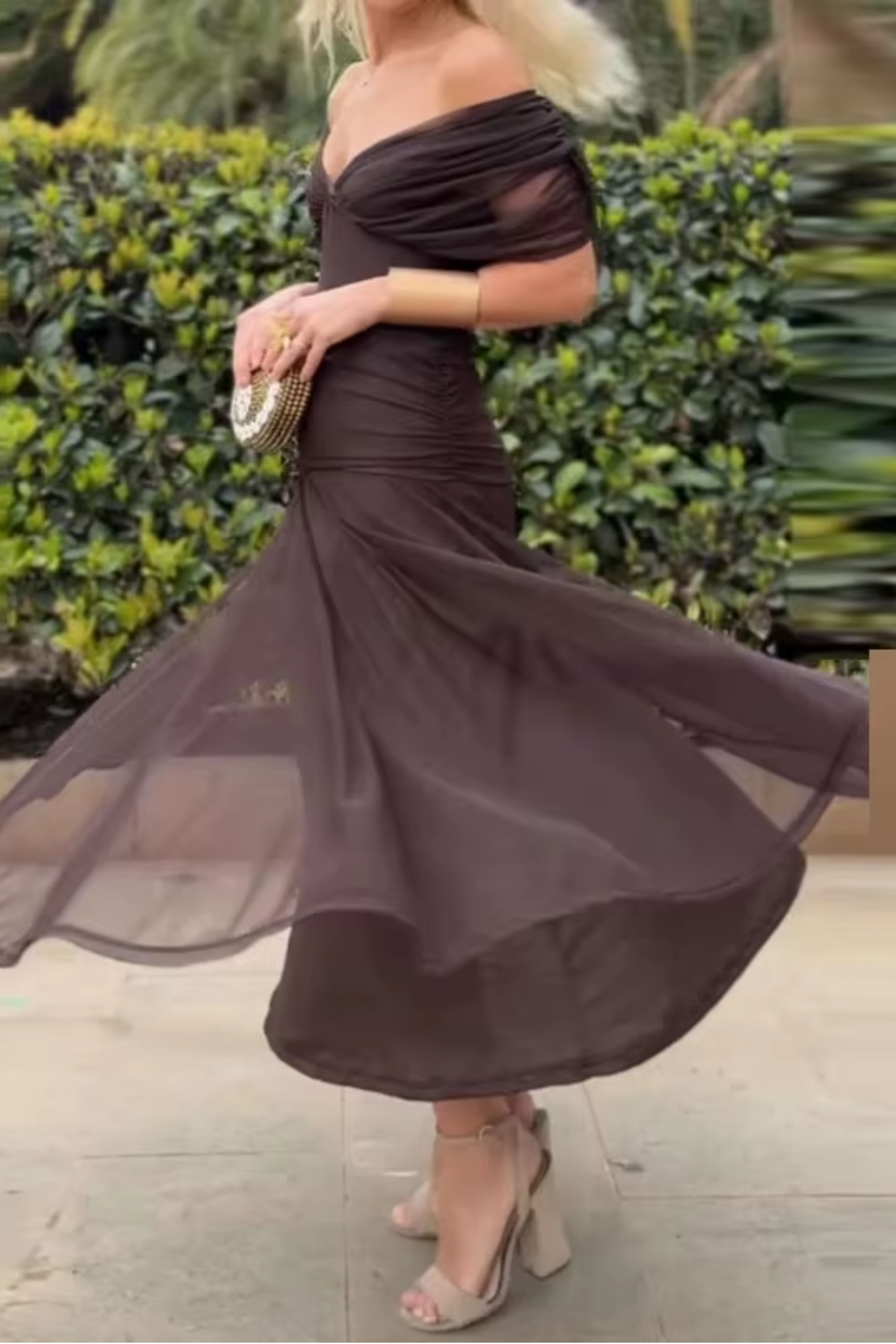 Vestido de ceremonia Louise Lange, elegante, con escote en V