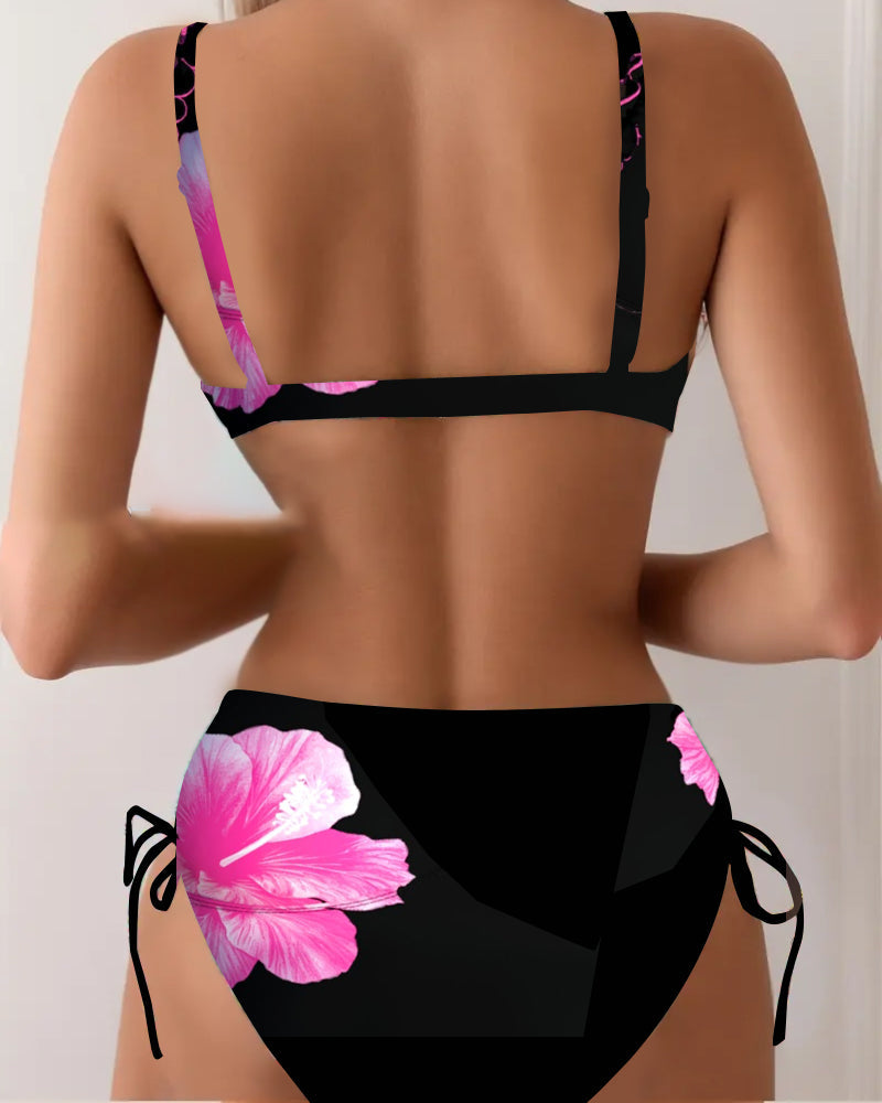 Bikini de triángulo con cordón estampado floral