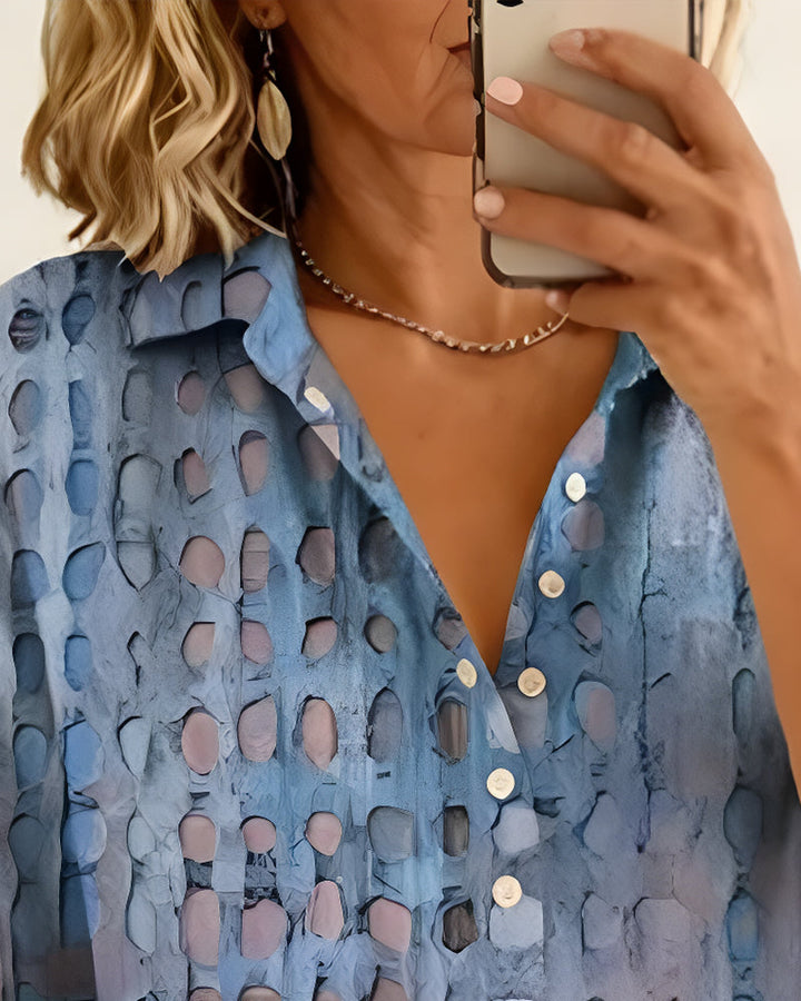 Blusa con estampado de lunares y botón, semipatrón