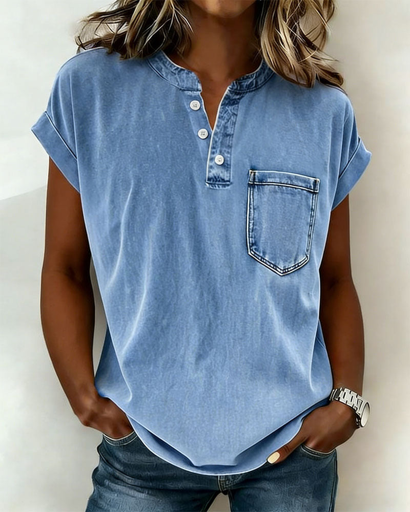 Top de denim lavado Henley de manga corta