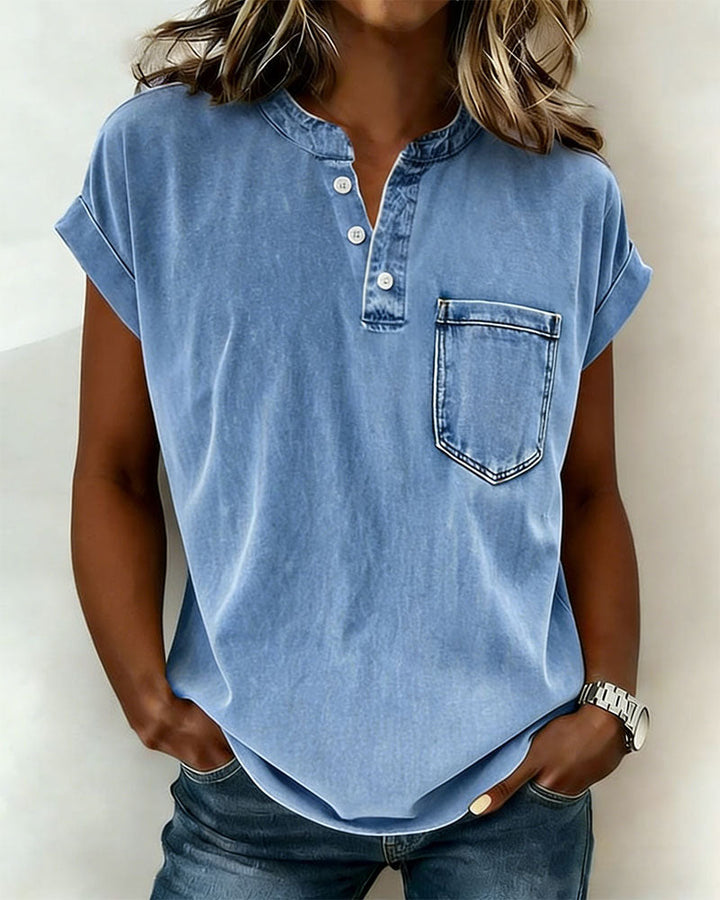 Top de denim lavado Henley de manga corta