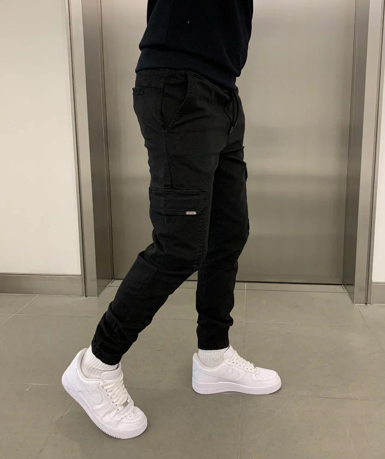 Pantalón cargo jogger