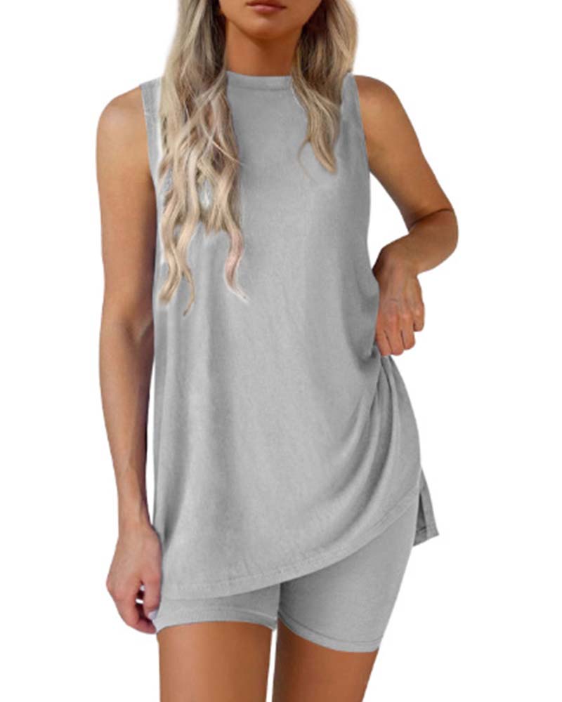 Luna | Conjunto de top sin mangas y shorts
