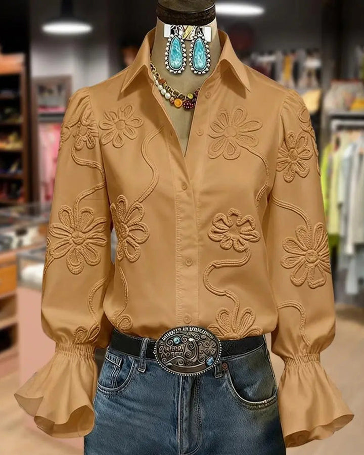 Camisa de flores con manga acampanada y cuello mandarín