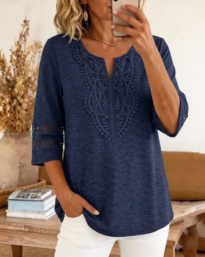 Camiseta estampada con encaje patchwork vintage
