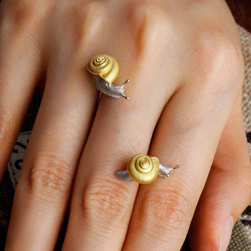 Elisabeth™ Pendientes en forma de caracol