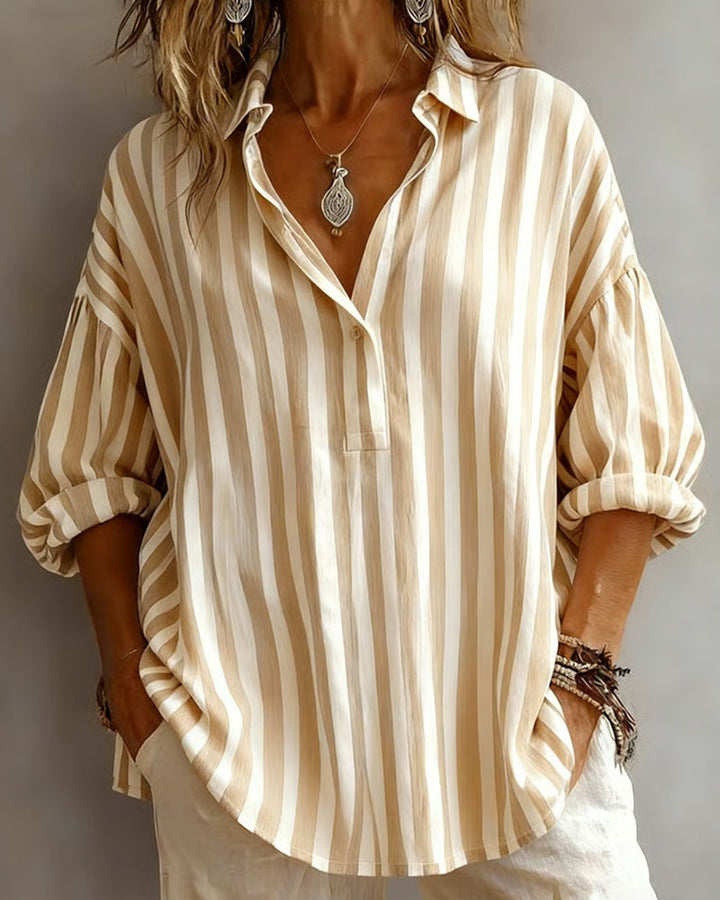 Blusa a rayas amplia con cuello