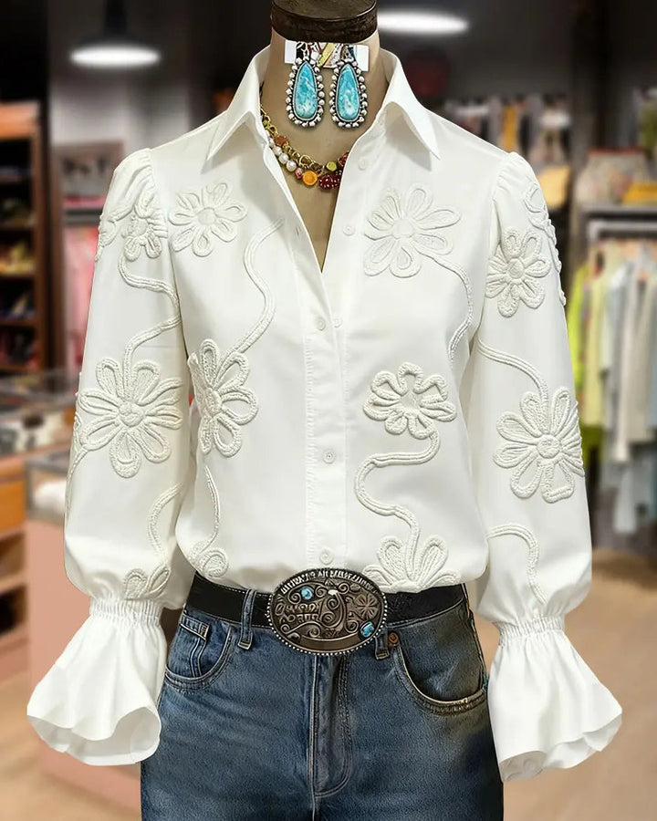 Camisa de flores con manga acampanada y cuello mandarín