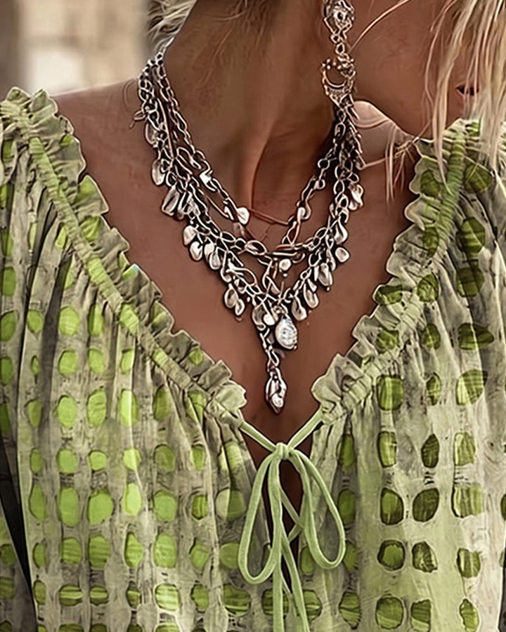 Blusa de lunares con lazos