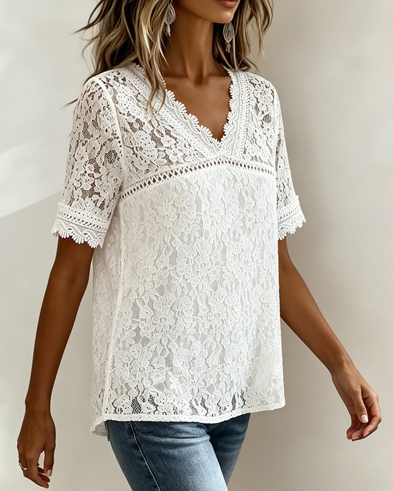 Blusa lisa de mangas cortas en encaje