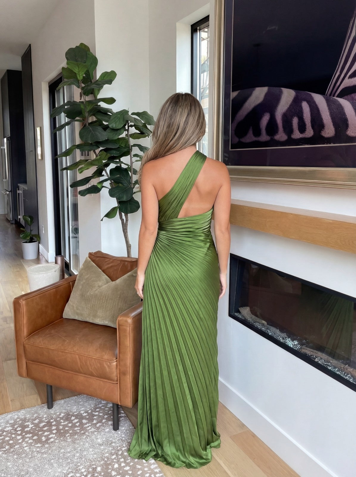 Aurelia - Vestido de un solo hombro plisado