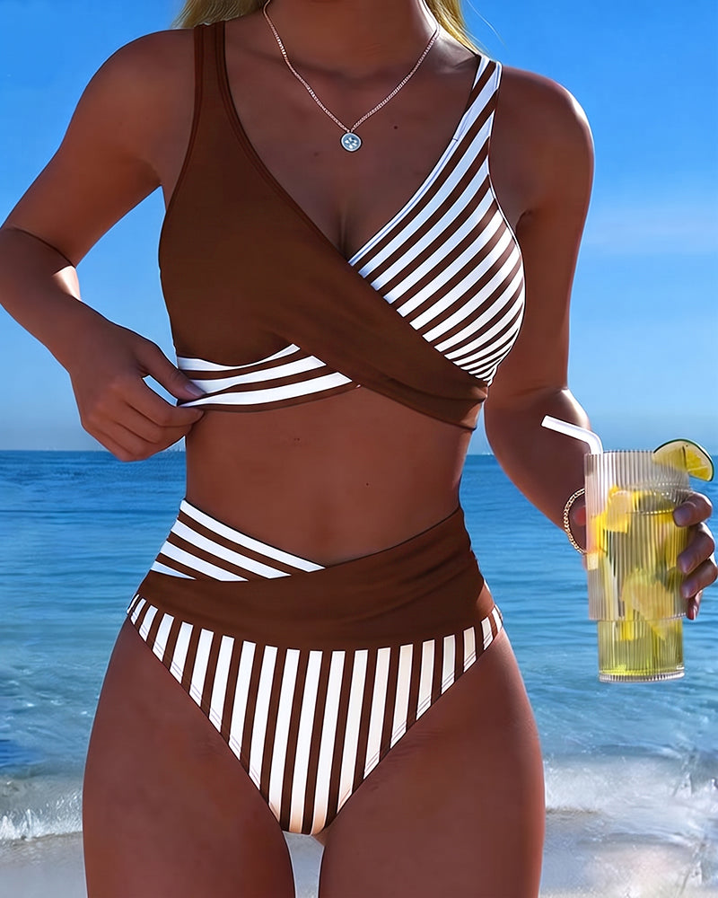 Bikini cruzado de rayas estampadas