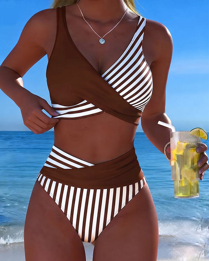 Bikini cruzado de rayas estampadas