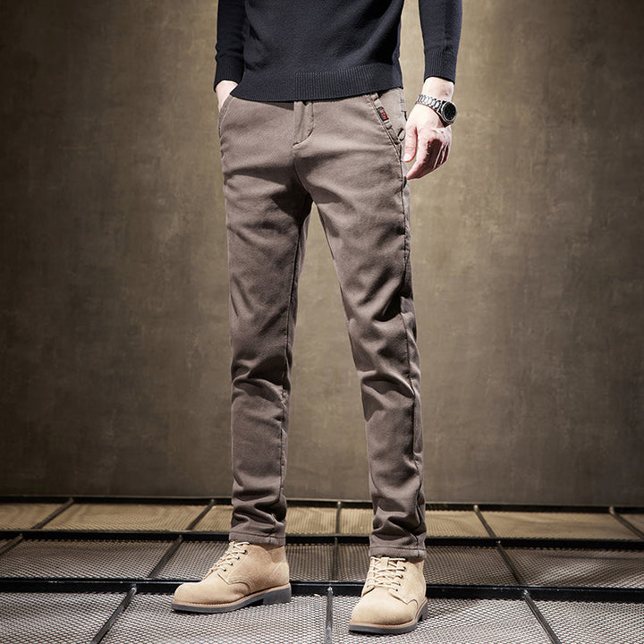 Pantalones de corte ajustado