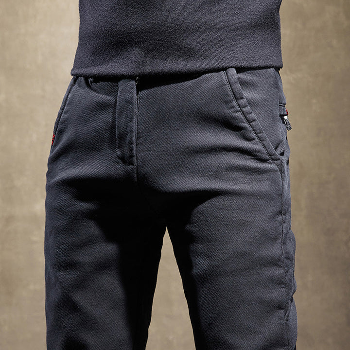 Pantalones de corte ajustado