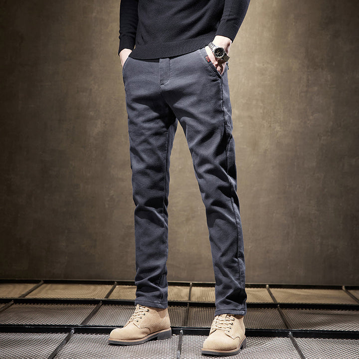 Pantalones de corte ajustado