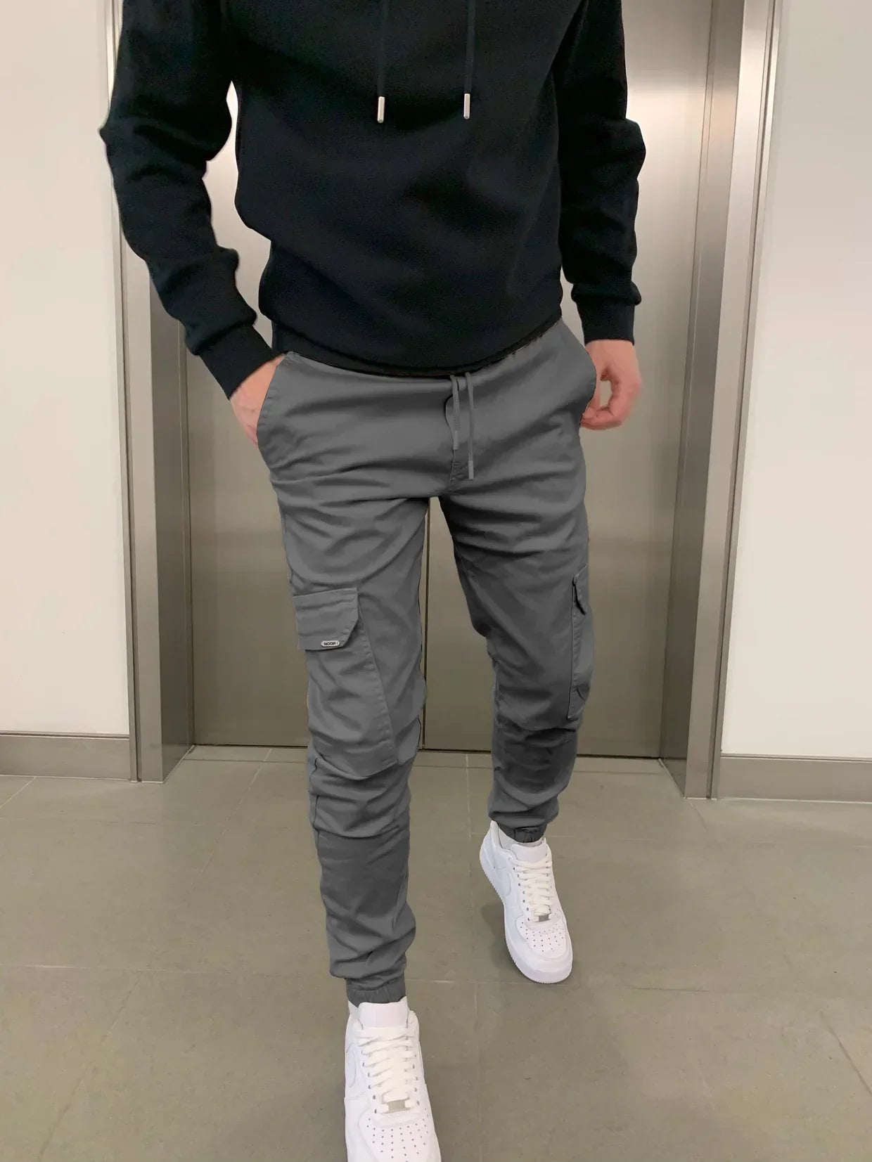 Pantalón cargo jogger